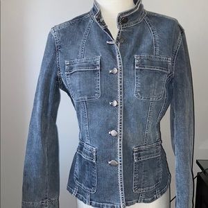 TAHARI DENIM BLAZER
